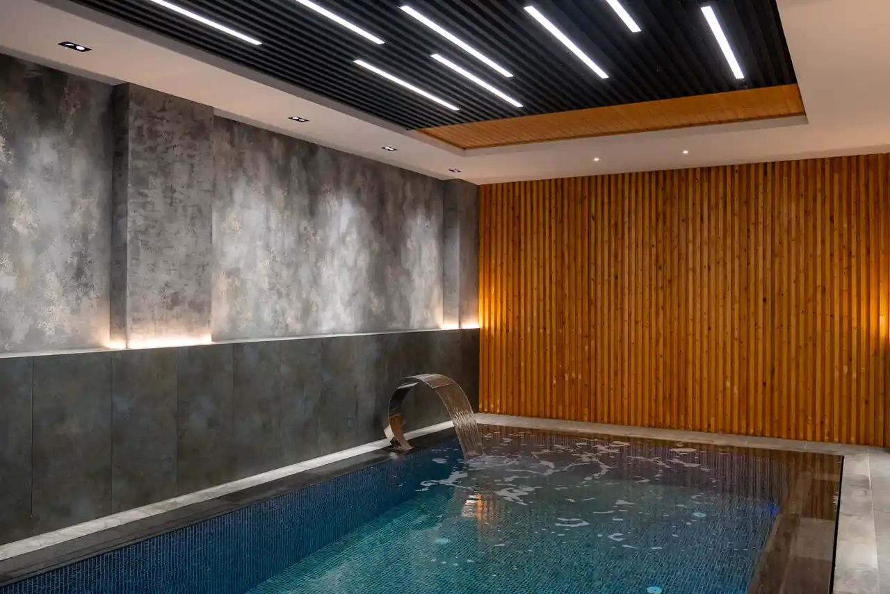 Pearlune Spa medencetér